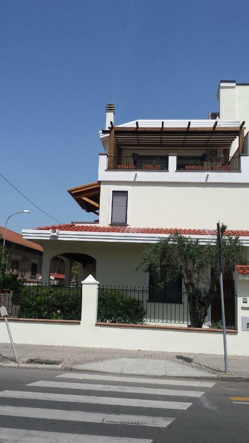 La Terrazza Sul Parco Apartment Oristano Bagian luar foto
